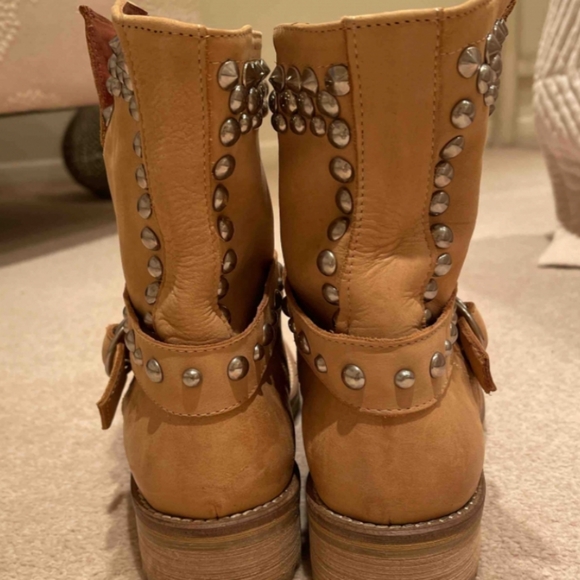 CHIARA FERRAGNI Studded Boot - Picture 3 of 6